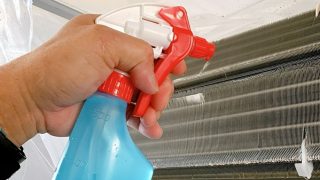 エアコンをスチームクリーナーで掃除 写楽湯遊